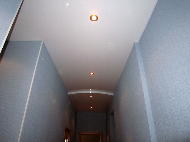 Потолочные люстры для натяжных потолков для прихожей и коридора